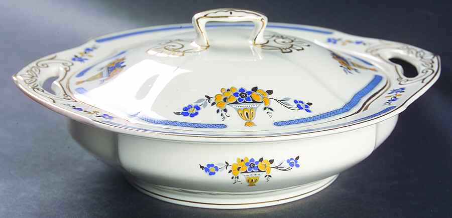 Winthrop Round Covered Vegetable by Grindley-1