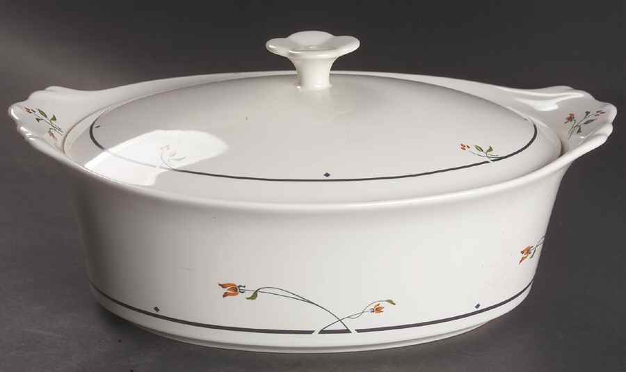 Ariana 1.75 Quart Oval Covered Casserole by Gorham-1