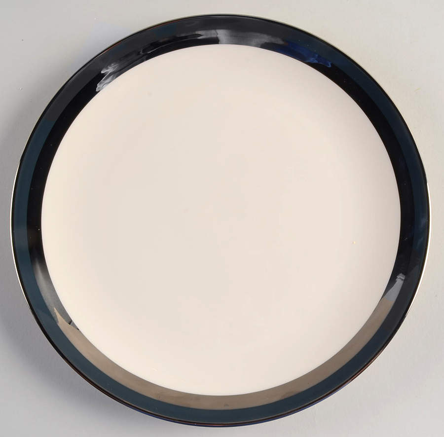 Black Contessa Dinner Plate by Gorham-1