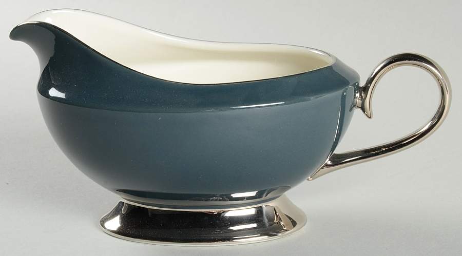 Black Contessa Gravy Boat by Gorham-1