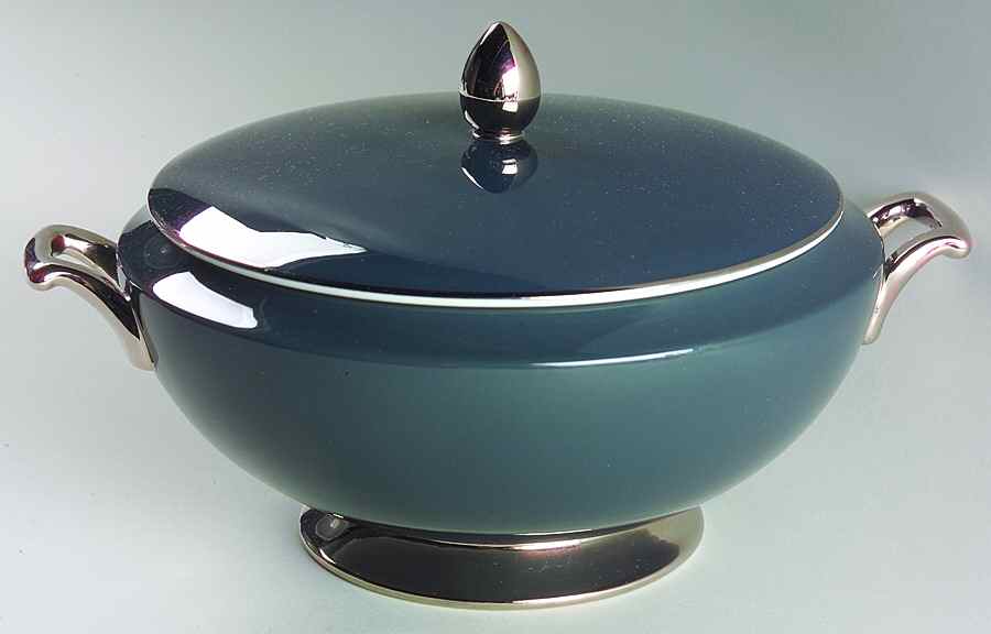 Black Contessa Round Covered Vegetable by Gorham-1