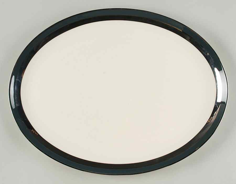 Black Contessa 16" Oval Serving Platter by Gorham-1