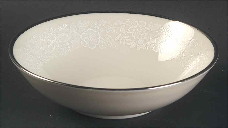 Bridal Bouquet Fruit/Dessert (Sauce) Bowl by Gorham-1