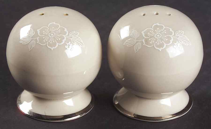Bridal Bouquet Salt & Pepper Set by Gorham-1
