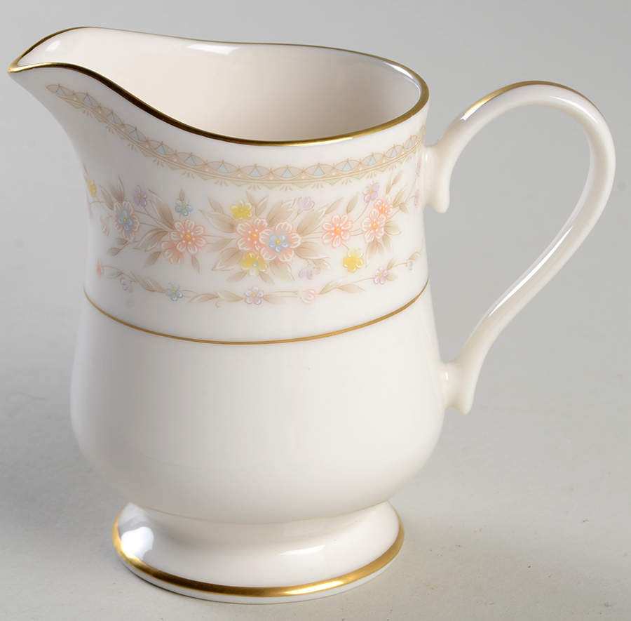 Buttercup Creamer by Gorham-1