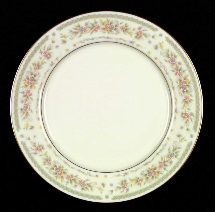 Buttercup Dinner Plate by Gorham-1