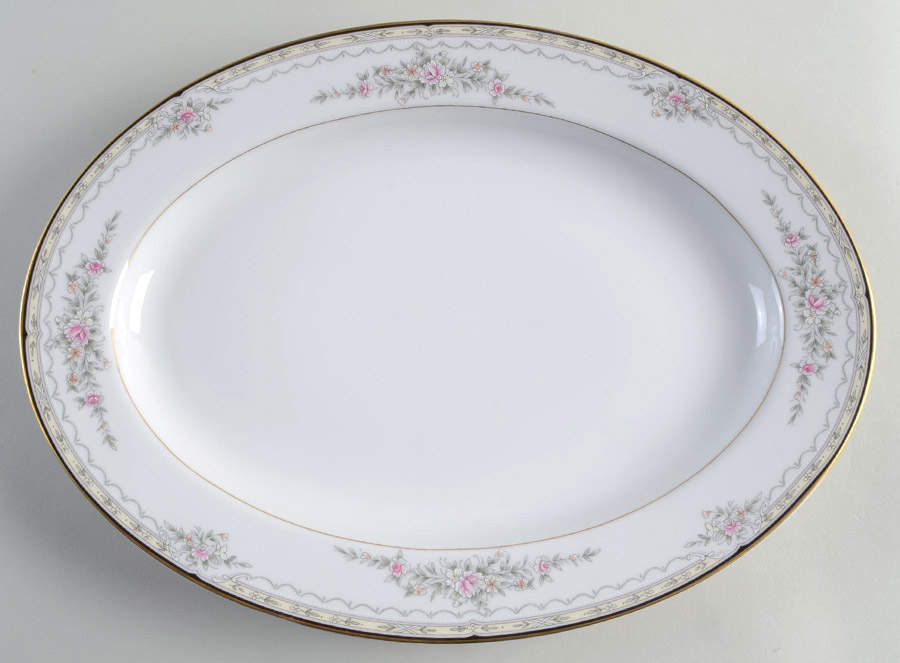 Buttercup (New, 1994) 14" Oval Serving Platter by Gorham-1