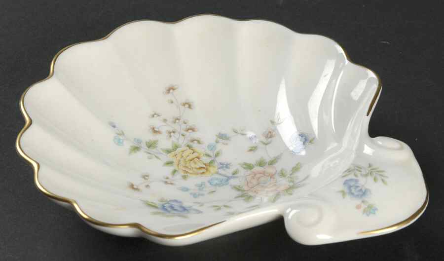 Cherrywood Shell Shaped Dish by Gorham-1