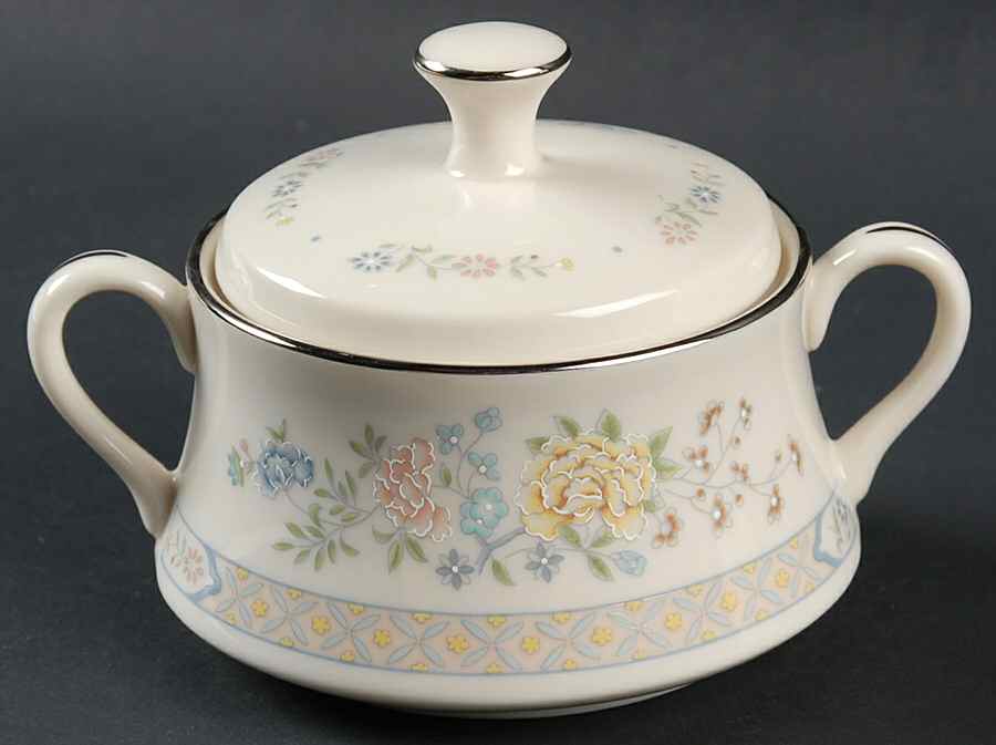 Cherrywood Mini Sugar Bowl & Lid by Gorham-1