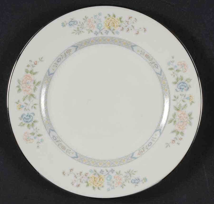Cherrywood Salad Plate by Gorham-1