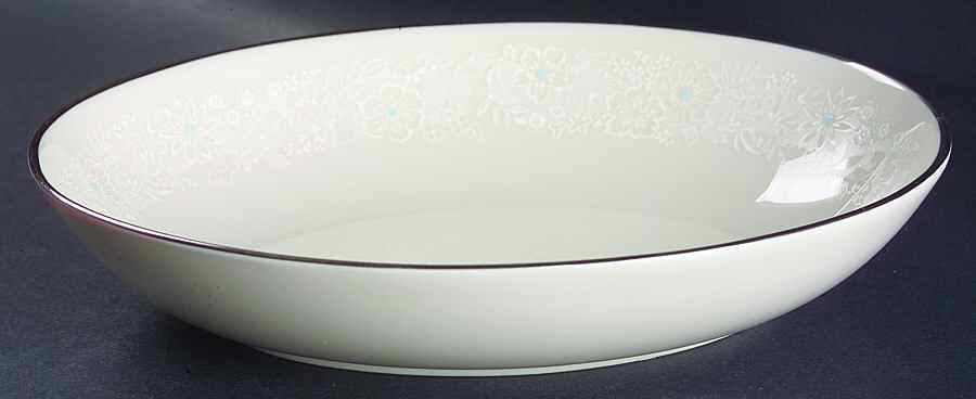 Chantilly Lace 9" Oval Vegetable Bowl by Gorham-1