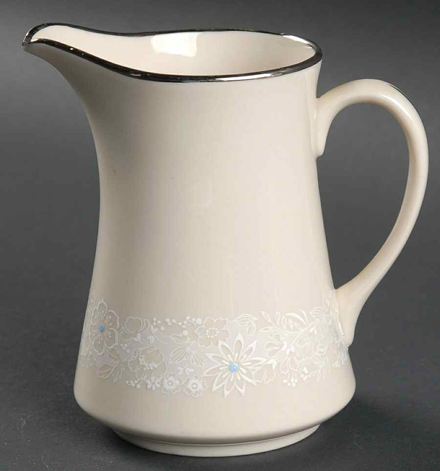 Chantilly Lace Creamer by Gorham-1