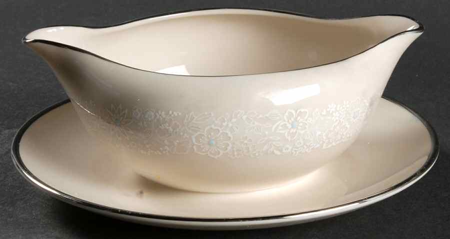 Chantilly Lace Gravy Boat with Attached Underplate by Gorham-1