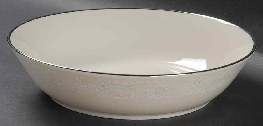 Chantilly Lace 8" Round Vegetable Bowl by Gorham-1