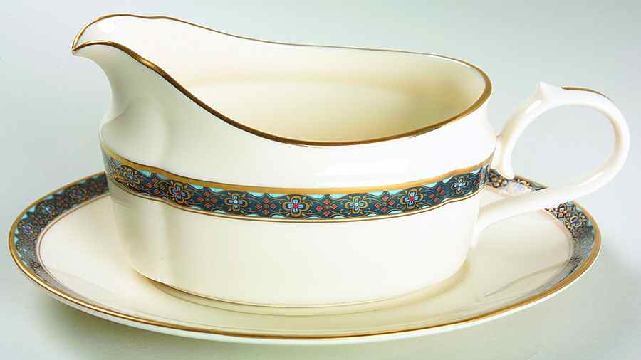Delamere Gravy Boat & Underplate by Gorham-1