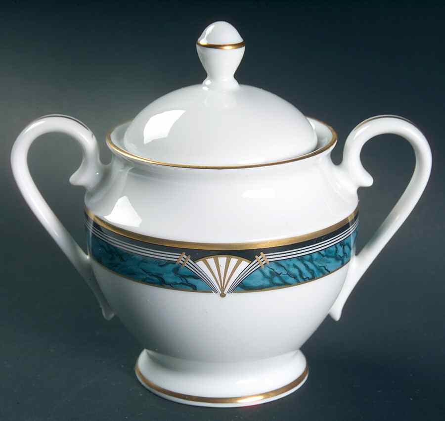 Edgemont Gold Sugar Bowl & Lid by Gorham-1