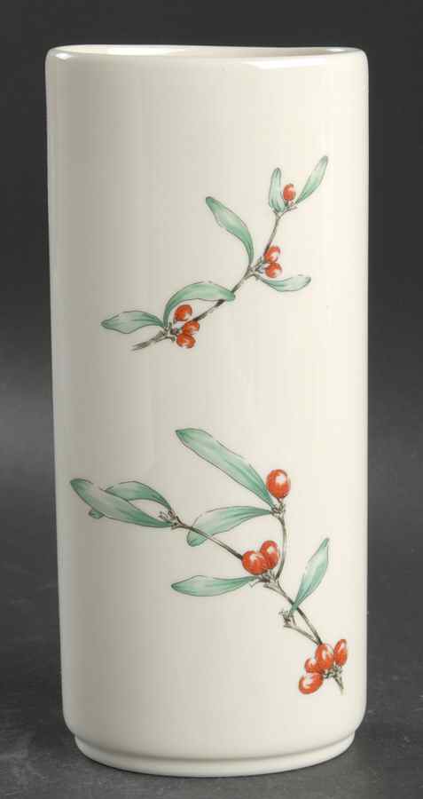 Homecoming 8" Vase by Gorham-1