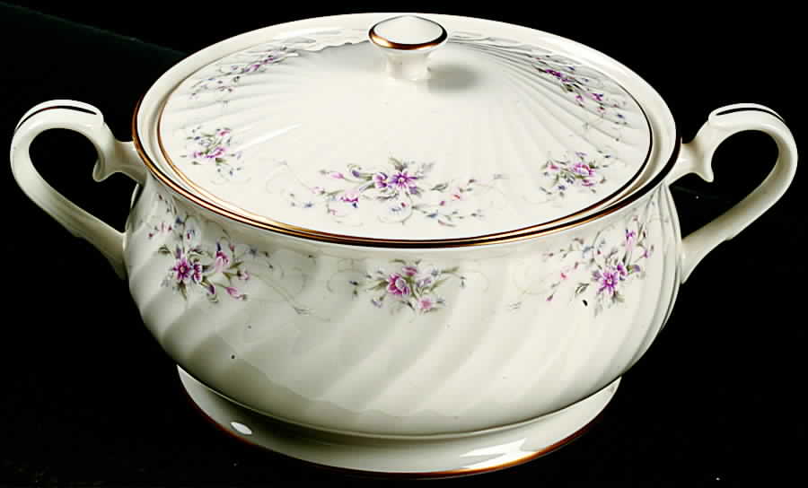 Jolie Round Covered Vegetable by Gorham-1