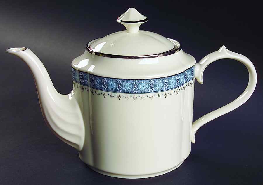 Kingsbury Teapot & Lid by Gorham-1