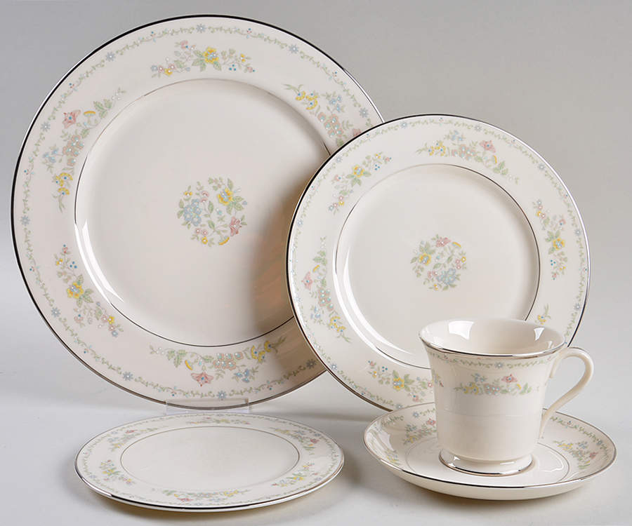 Lady Madison 5 Piece Place Setting by Gorham-1