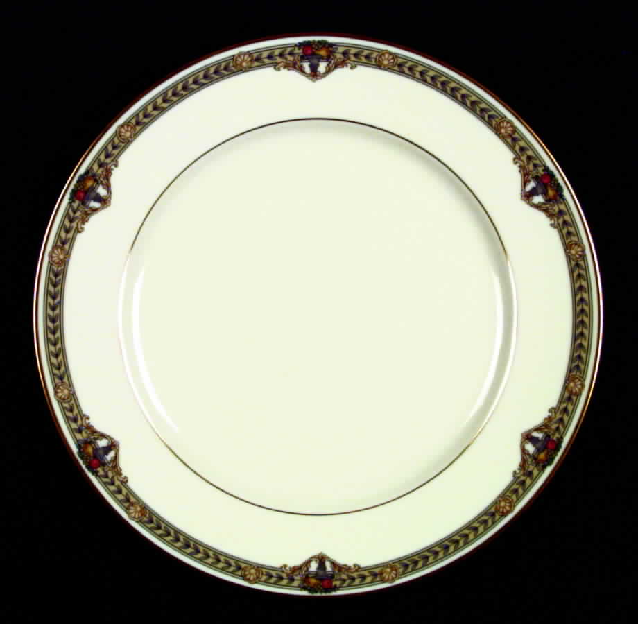 Laurel Dinner Plate by Gorham-1