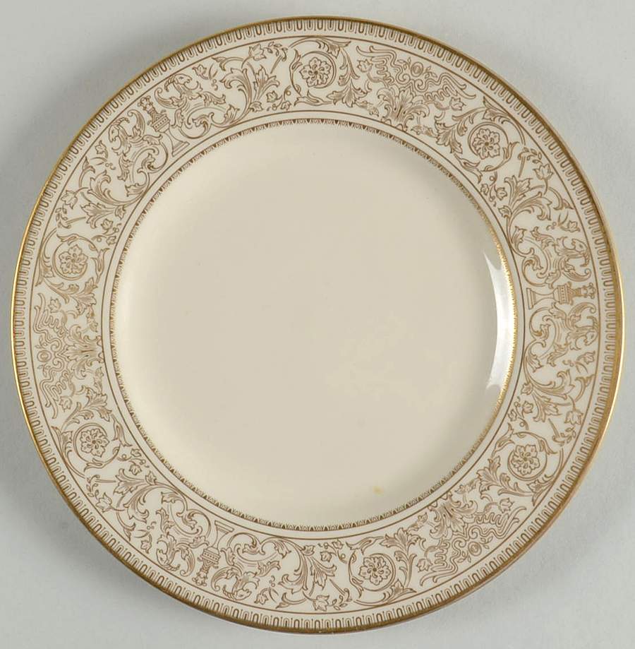 Lorenzo De Medici (Ivory with Gold) Salad Plate by Gorham-1