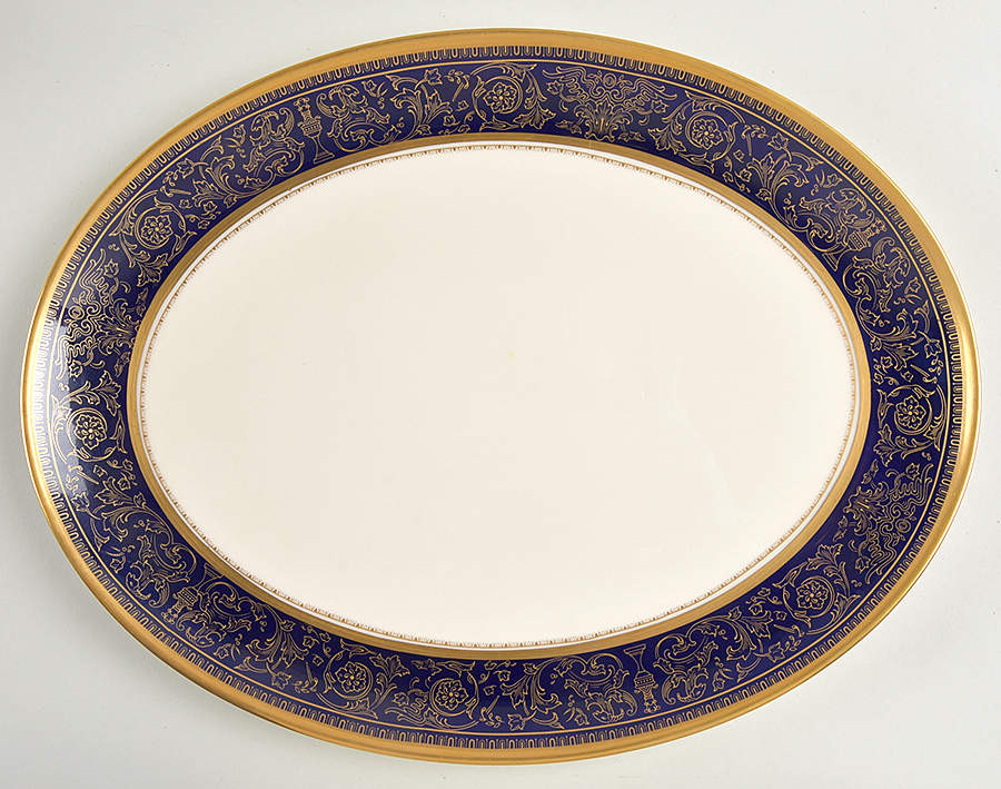 Lorenzo De Medici (Cobalt with Gold) 13" Oval Serving Platter by Gorham-1