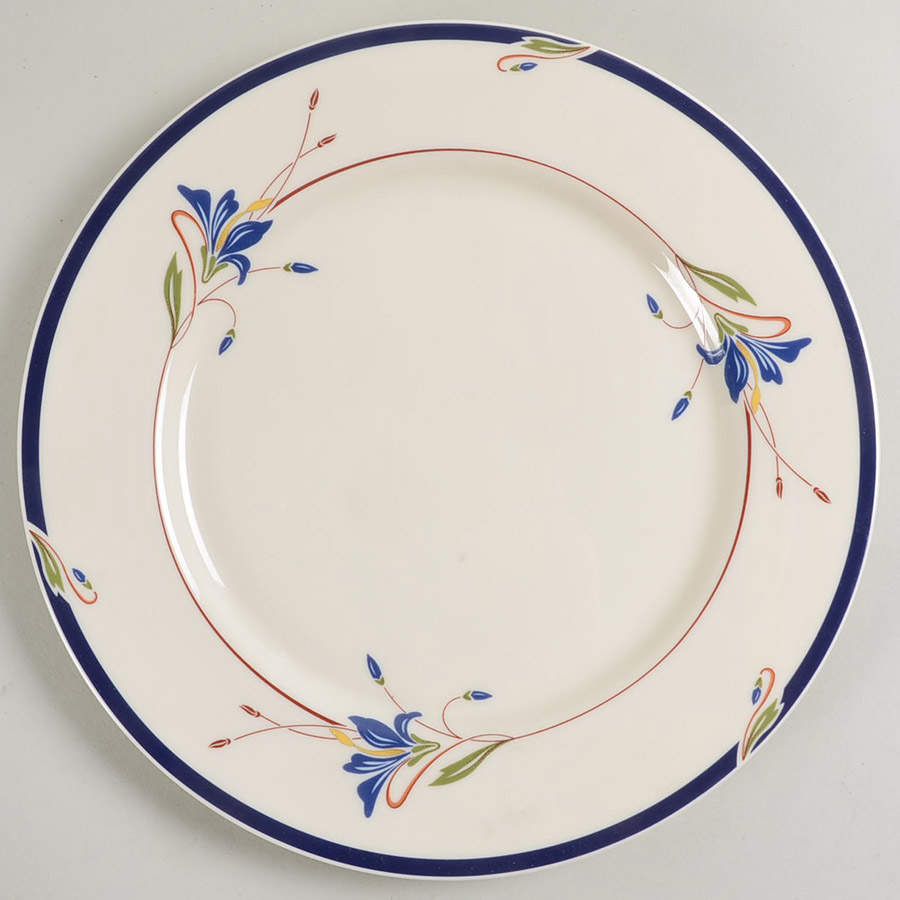 Melon Bud Dinner Plate by Gorham-1
