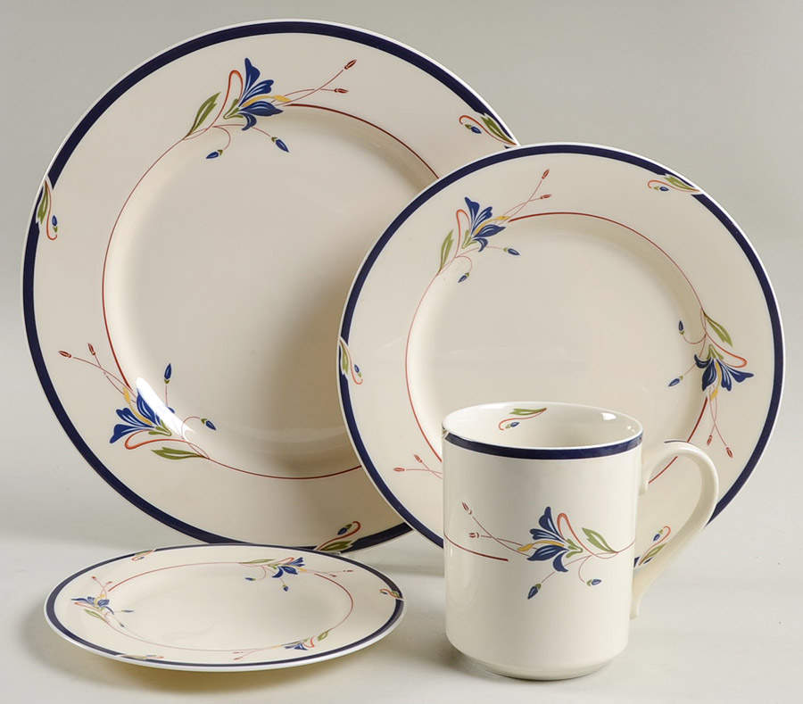Melon Bud 4 Piece Place Setting by Gorham-1