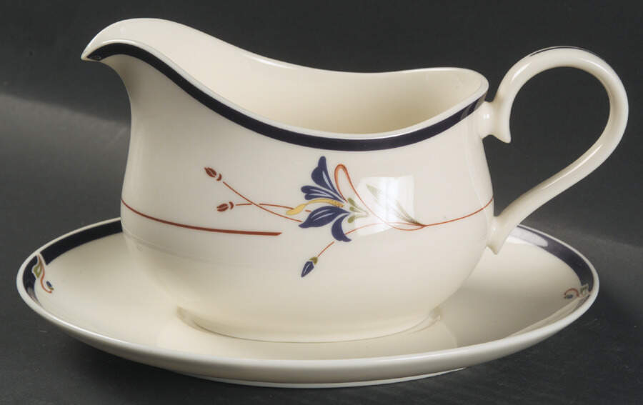 Melon Bud Gravy Boat & Underplate by Gorham-1