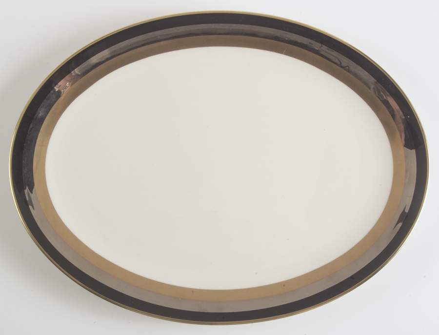 Midnight Contessa 14" Oval Serving Platter by Gorham-1