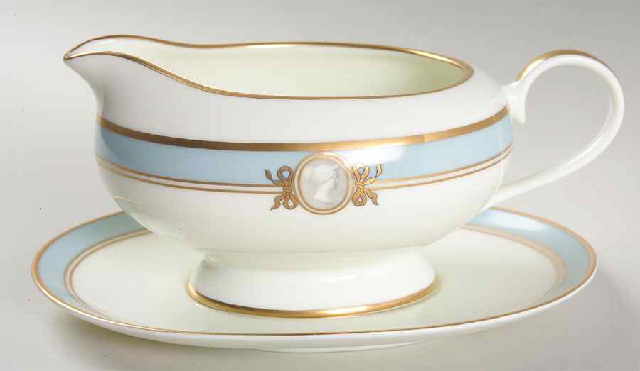 Pavia Blue Gravy Boat & Underplate by Gorham-1