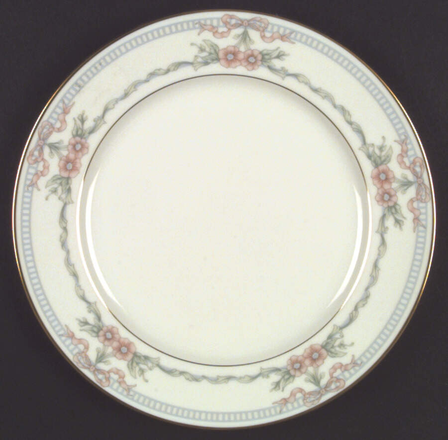 Parisienne Dinner Plate by Gorham-1