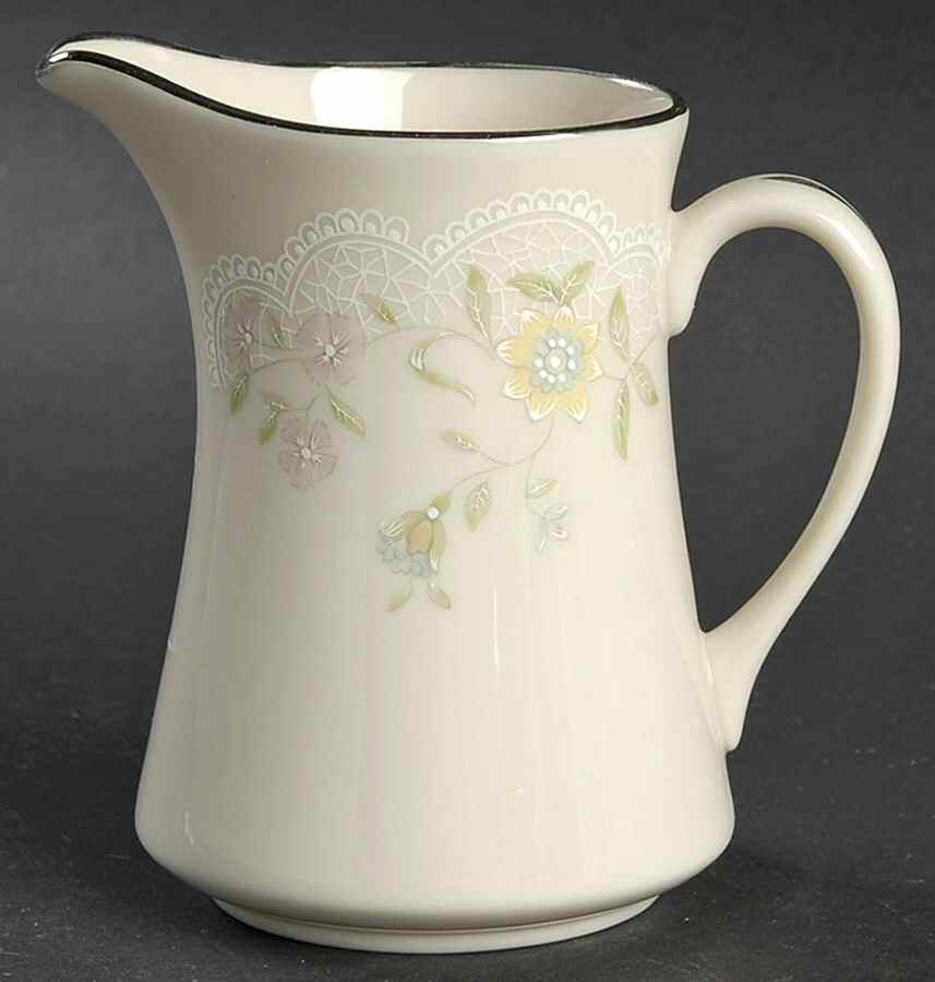 Pastelle Creamer by Gorham-1