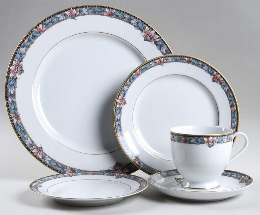 Quintette 5 Piece Place Setting by Gorham-1