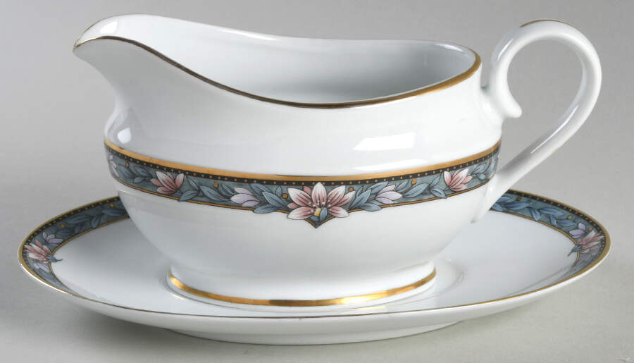 Quintette Gravy Boat & Underplate by Gorham-1