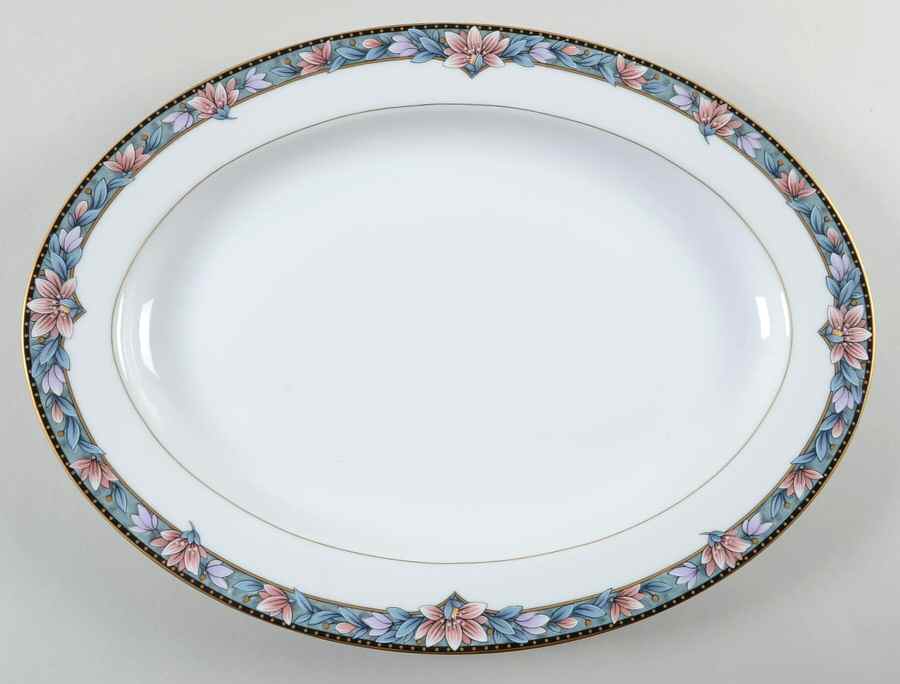 Quintette 14" Oval Serving Platter by Gorham-1