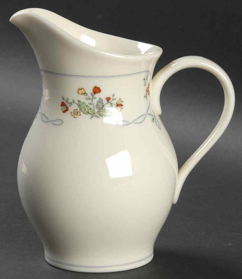 Ribbon Edge Creamer by Gorham-1