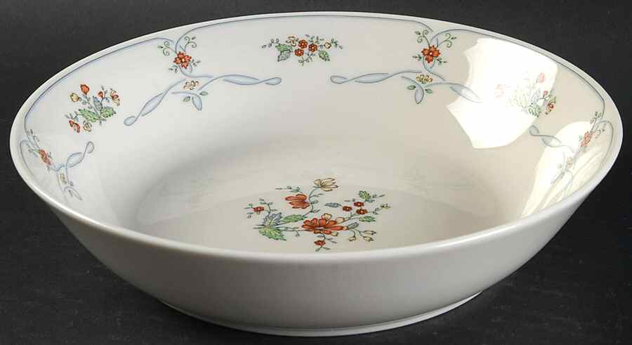 Ribbon Edge 8" Round Vegetable Bowl by Gorham-1