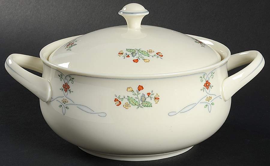 Ribbon Edge Round Covered Vegetable by Gorham-1