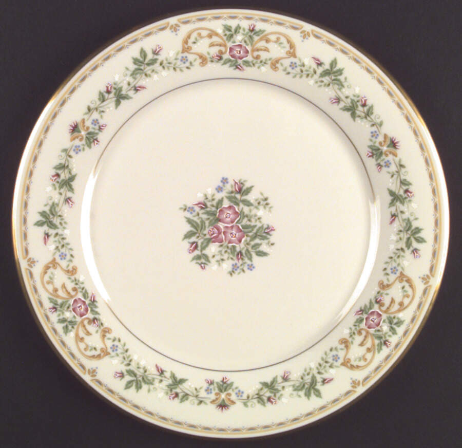 Royalston Dinner Plate by Gorham-1