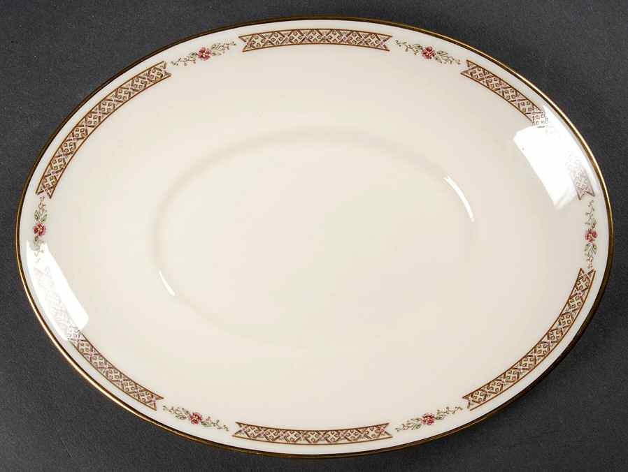 Secret Garden Underplate for Gravy Boat by Gorham-1