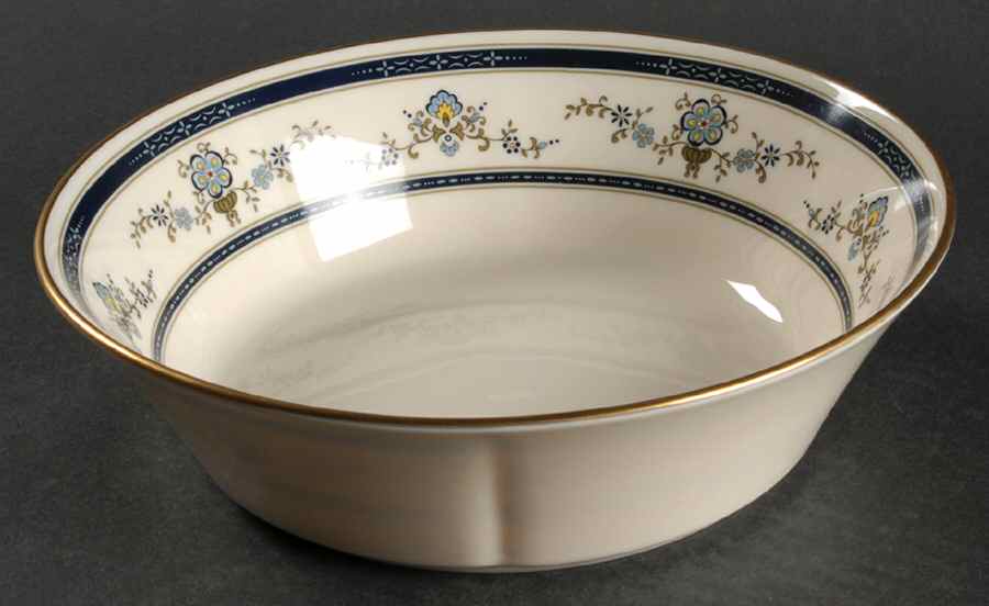 Spring Laurel 8" Round Vegetable Bowl by Gorham-1