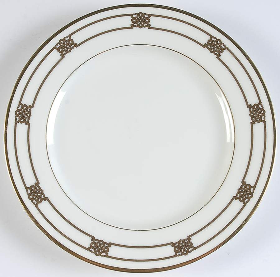 Triomphe Salad Plate by Gorham-1