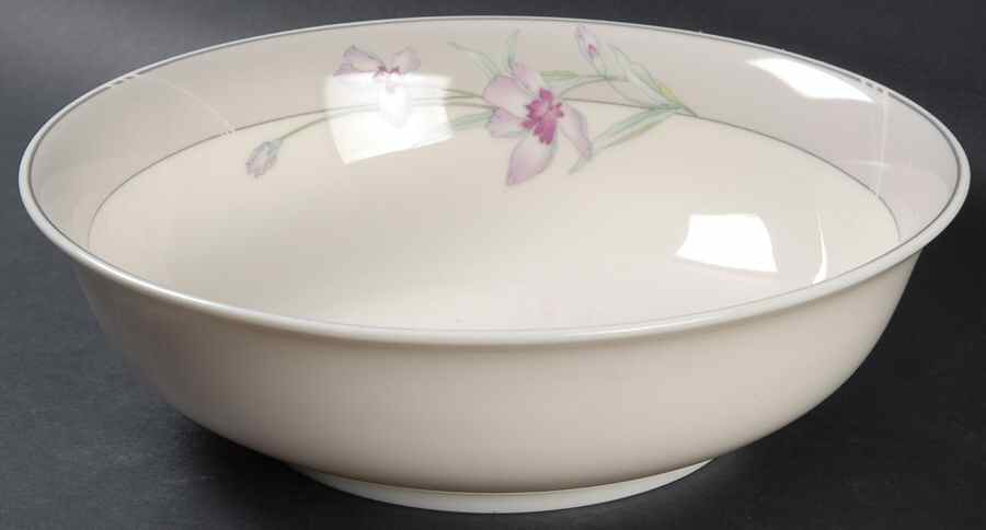 Wine Blossoms 8" Round Vegetable Bowl by Gorham-1