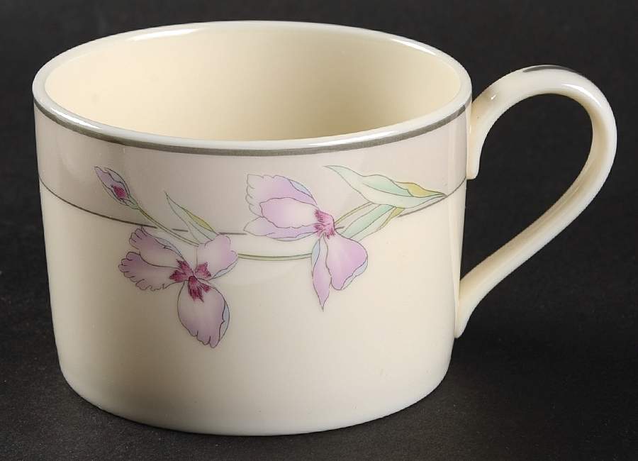 Wine Blossoms Flat Cup by Gorham-1