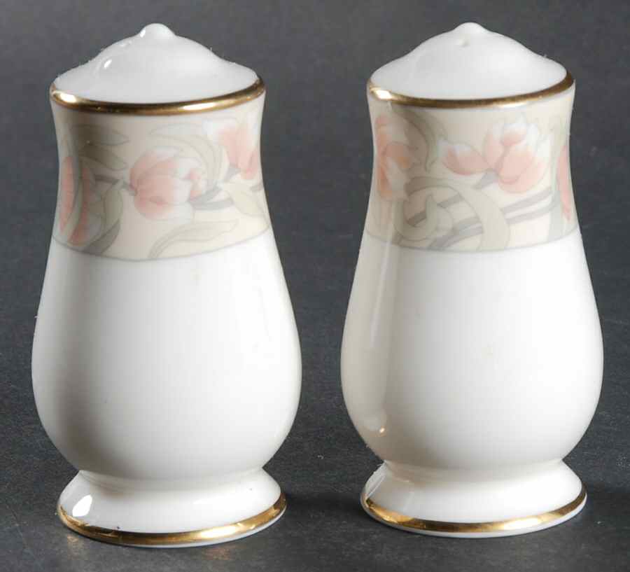 Wingate Salt & Pepper Set by Gorham-1
