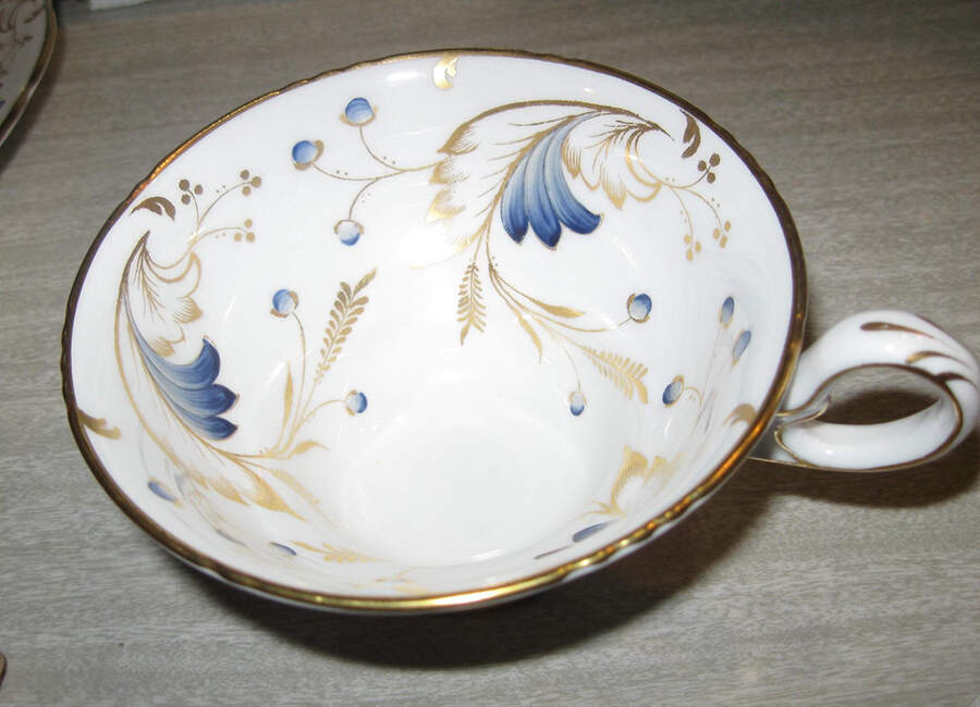 8486 Footed Cup by Grosvenor-1