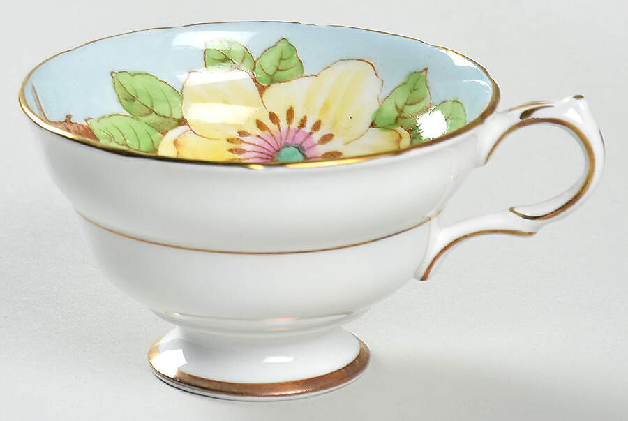 Pillar Rose Footed Cup by Grosvenor-1