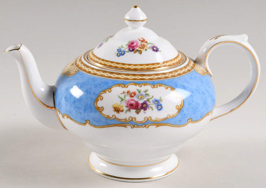Rosamund Teapot & Lid by Grosvenor-1